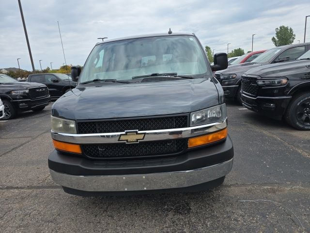 chevrolet express passenger 2017 1GAWGFFFXH1155965 image chevrolet express passenger 2017 1GAWGFFFXH1155965 image